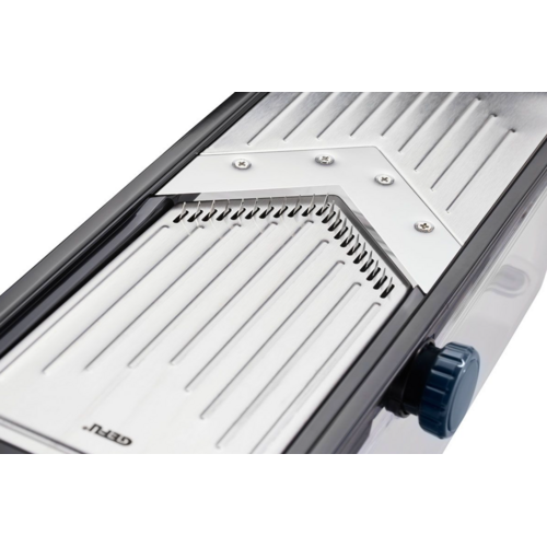Gefu Julienne V-Slicer Collect with Storage Bin