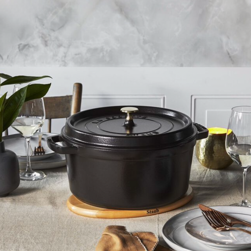 Staub Dutch Oven Round 4 QT Black Staub