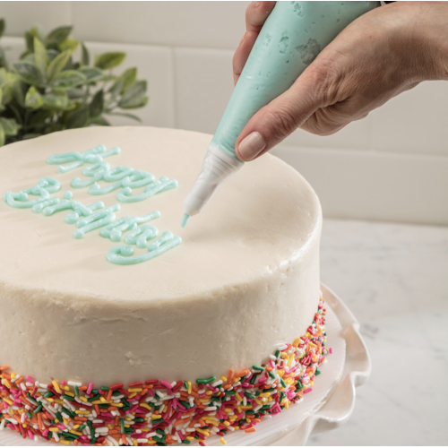 Hutzler Cake Decorating Bags With Nozzles