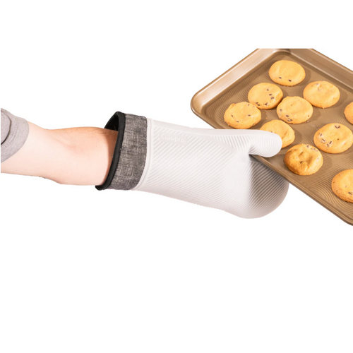 Cuisipro Cuisipro Silicone Oven Mitt Set Black Cuisipro Cuisipro Silicone Oven Mitt Set Black