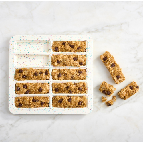 TRUDEAU Protein Bar Pan with Lid Structure Silicone Confetti