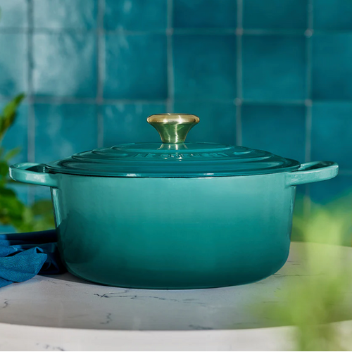 Le Creuset Round Dutch Oven 5.3L Bleu Riviera Le Creuset Round Dutch Oven 5.3L Bleu Riviera