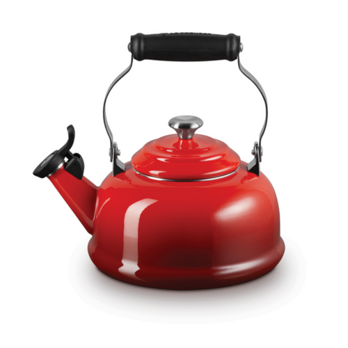 Le Creuset Classic Whistling Kettle Cerise Le Creuset Classic Whistling Kettle Cerise