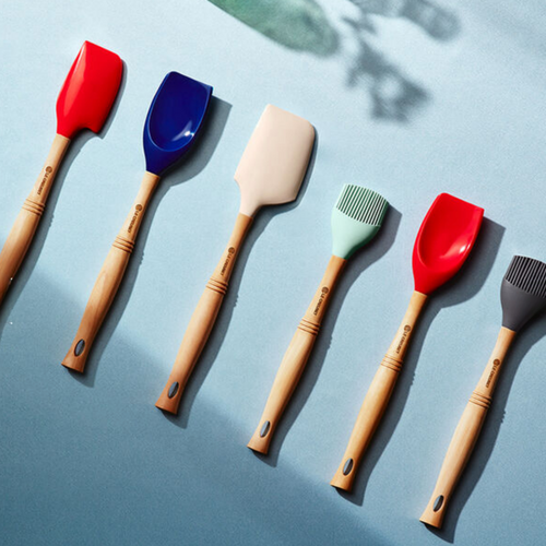 Le Creuset Revolution Spatula Spoon Blueberry Le Creuset Revolution Spatula Spoon Blueberry