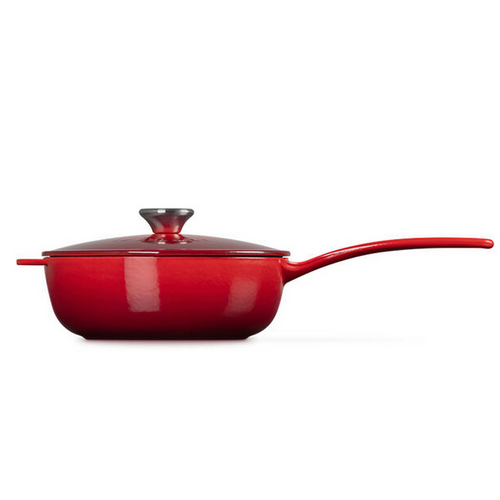 Le Creuset Saucier Pan 2L Cerise Classic Le Creuset Saucier Pan 2L Cerise Classic