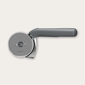 Zyliss Zyliss Pizza & Pastry Cutter Zyliss Zyliss Pizza & Pastry Cutter