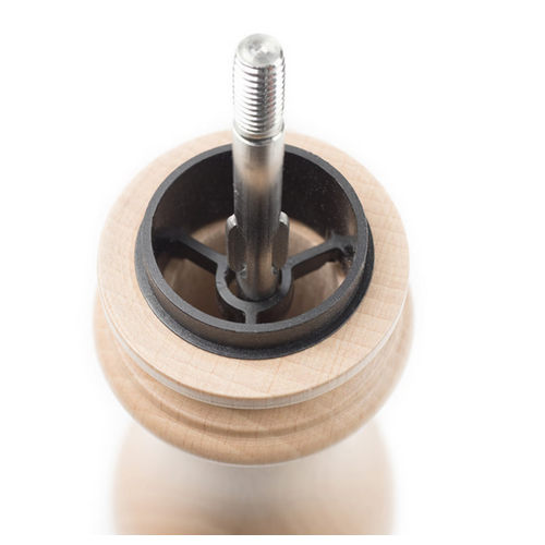 Peugeot PEUGEOT Paris Pepper Mill Natural 8.75” Peugeot PEUGEOT Paris Pepper Mill Natural 8.75”