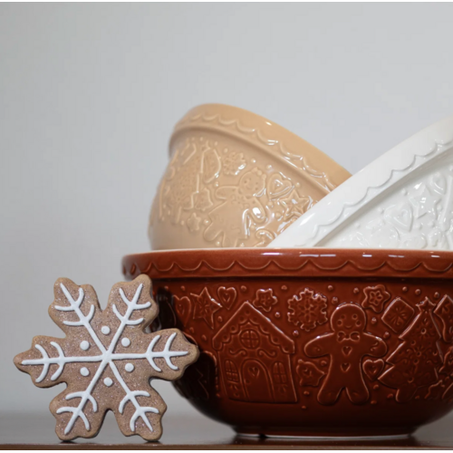 Mason Cash Mason Cash Gingerbread Mixing Bowl 24cm Beige Mason Cash Mason Cash Gingerbread Mixing Bowl 24cm Beige
