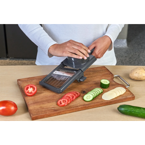 Zyliss Zyliss Hand Held Mandoline Slicer Zyliss Zyliss Hand Held Mandoline Slicer