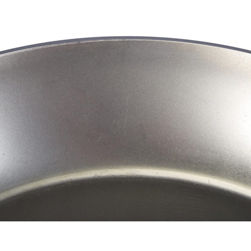 DeBuyer DeBuyer Fry Pan La Lyonnaise Carbone Steel 24 cm DeBuyer DeBuyer Fry Pan La Lyonnaise Carbone Steel 24 cm