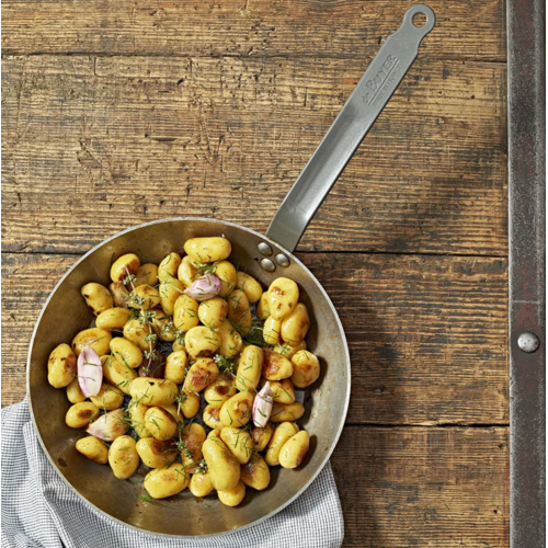 DeBuyer DeBuyer Fry Pan La Lyonnaise Carbone Steel 24 cm DeBuyer DeBuyer Fry Pan La Lyonnaise Carbone Steel 24 cm