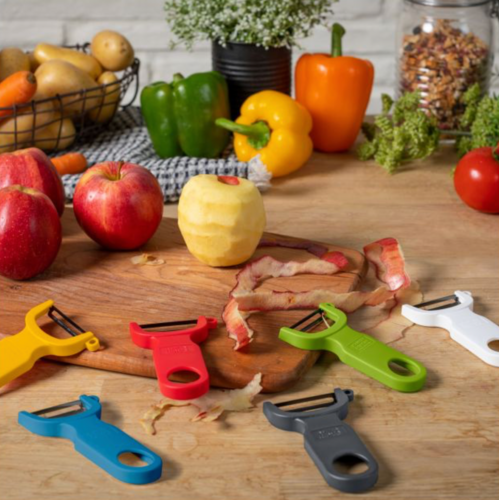 Kuhn Rikon Swiss Peeler Red