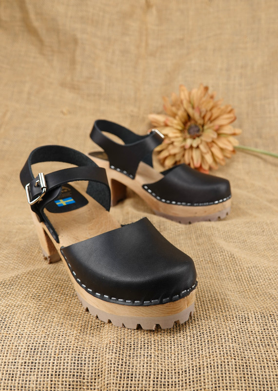 MIA ABBA SWEDISH CLOG HEEL BLACK