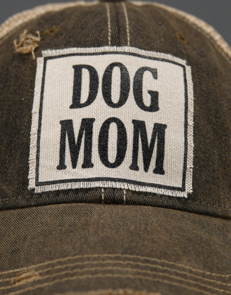 VINTAGE LIFE DOG MOM TRUCKER HAT