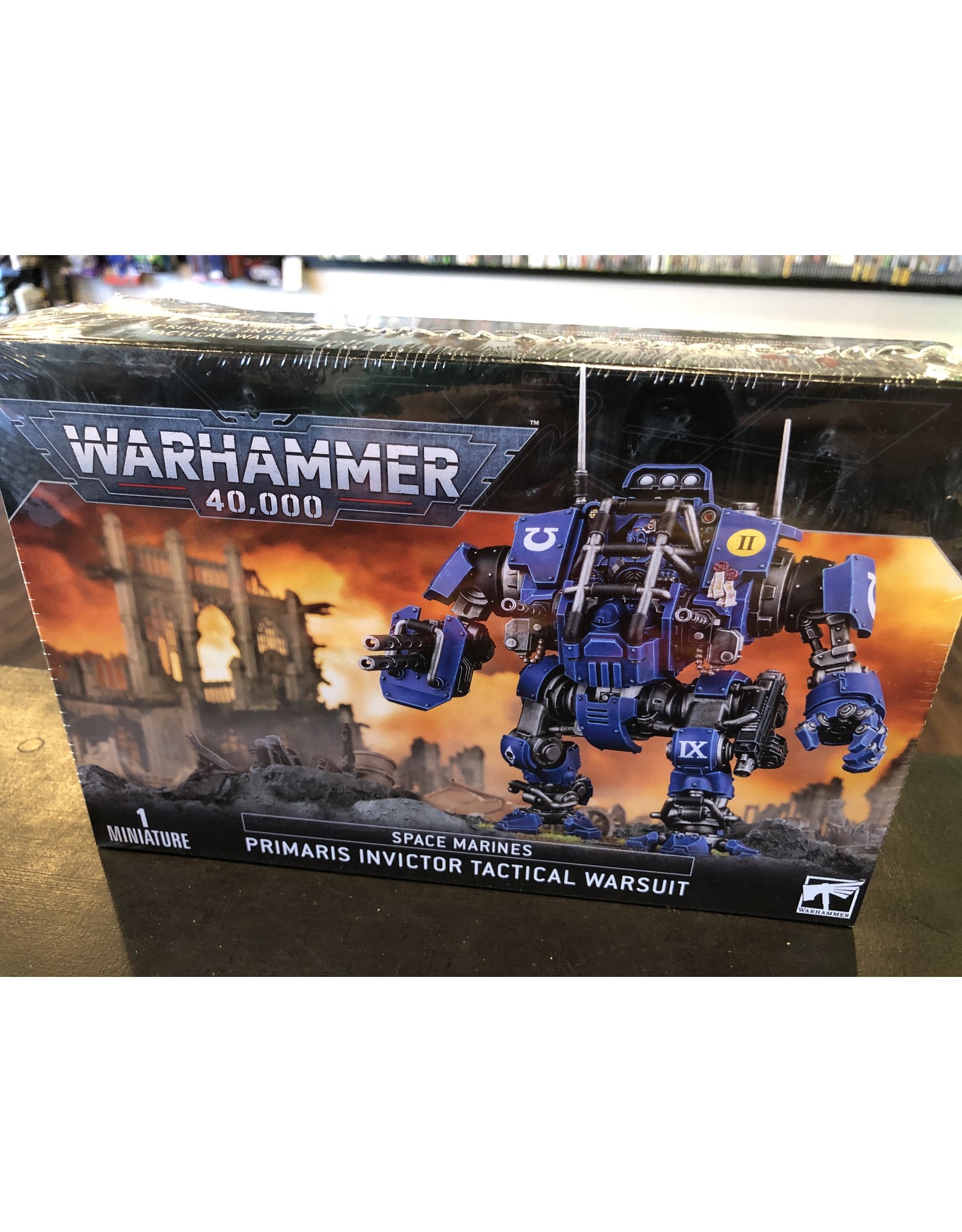 Warhammer 40K PRIMARIS INVICTOR TACTICAL WARSUIT
