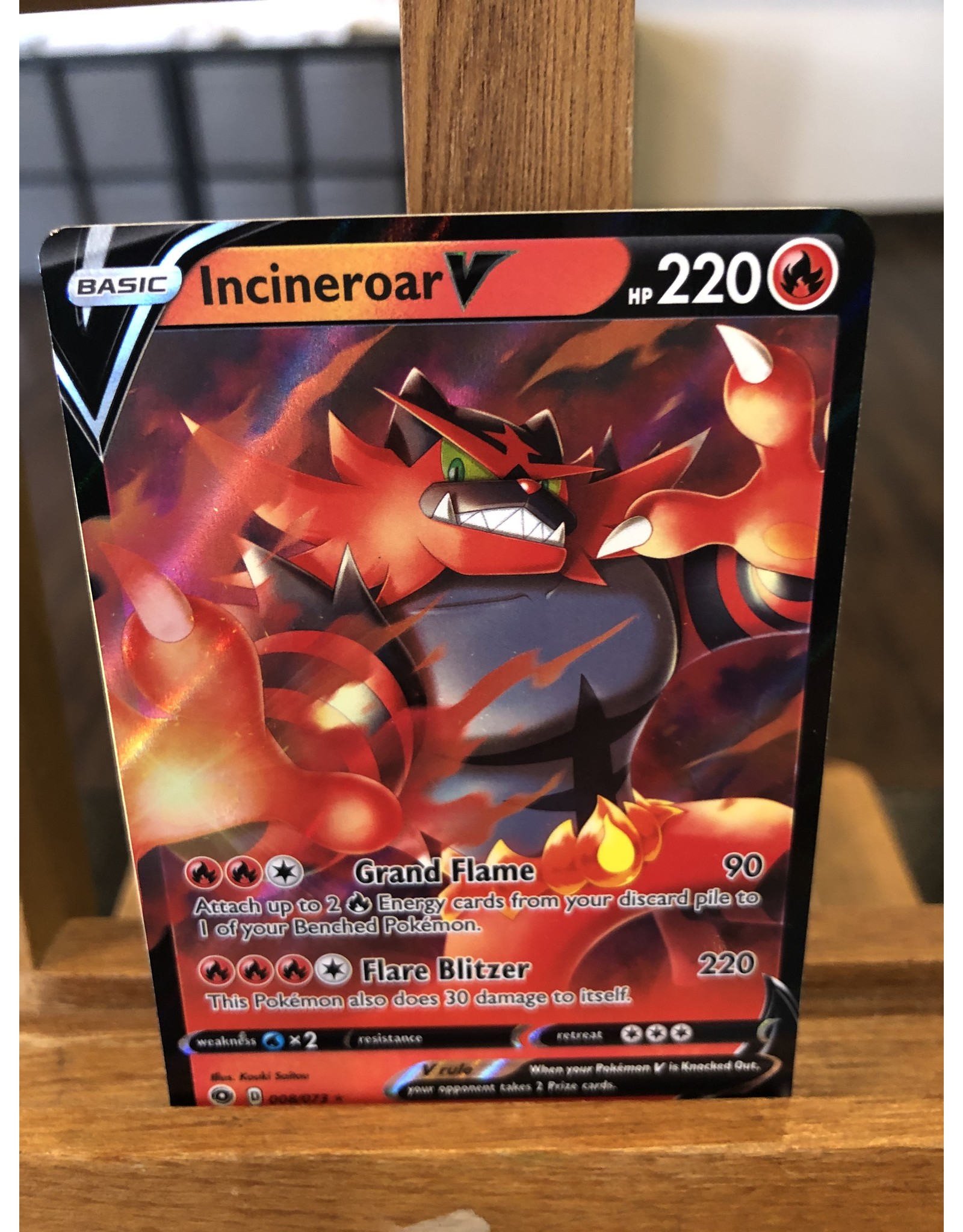 Pokemon IncineroarV  008/073