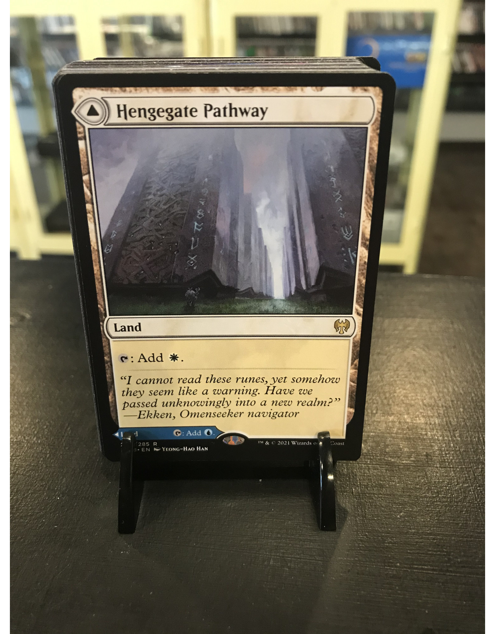 Magic Hengegate Pathway // Mistgate Pathway  (KHM)