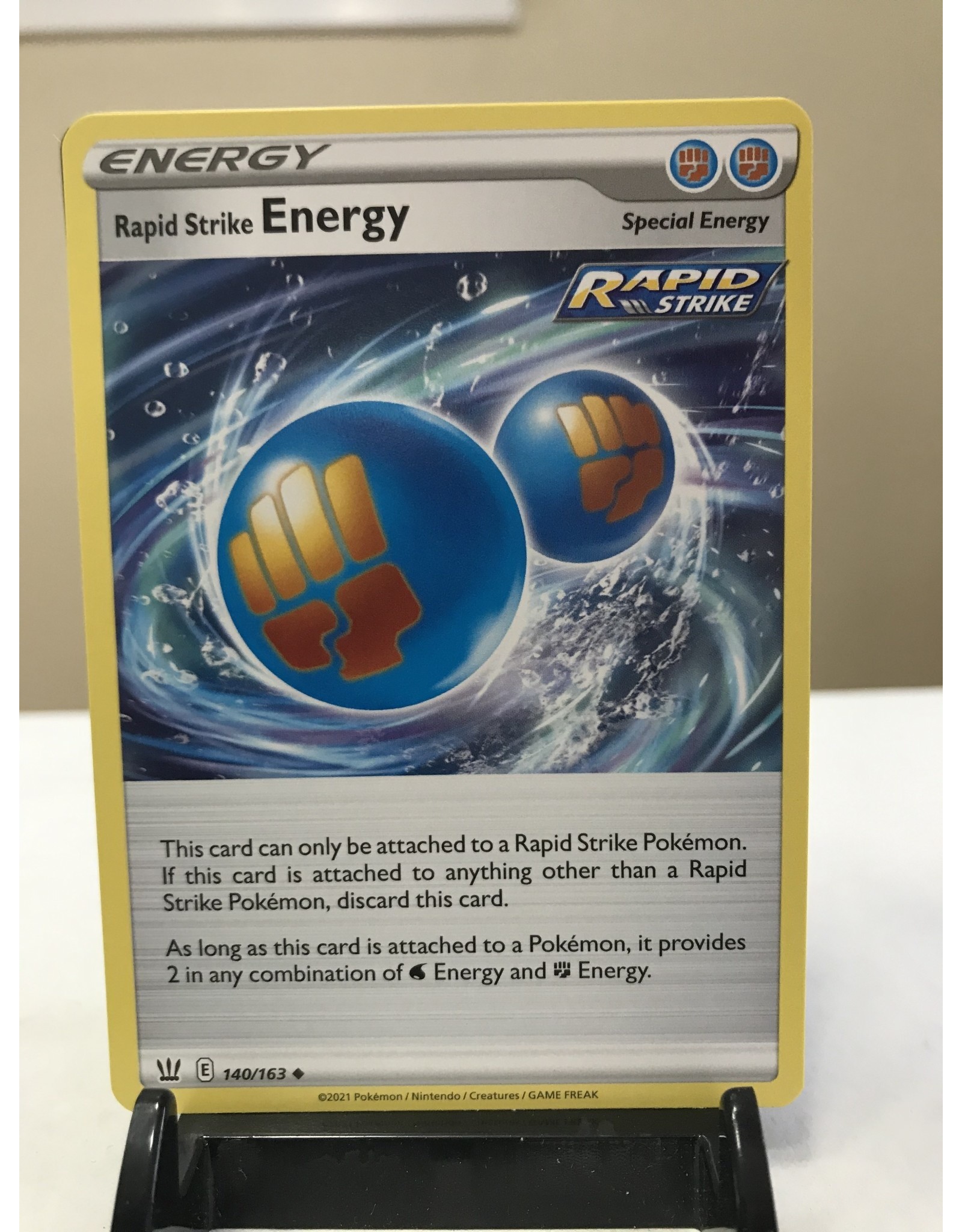 Pokemon Rapid Strike Energy 140/163