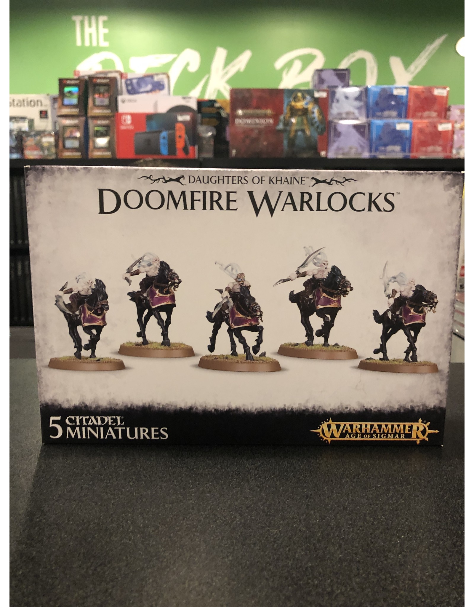 Age of Sigmar DAUGHTERS OF KHAINE DOOMFIRE WARLOCKS / DARK RIDERS