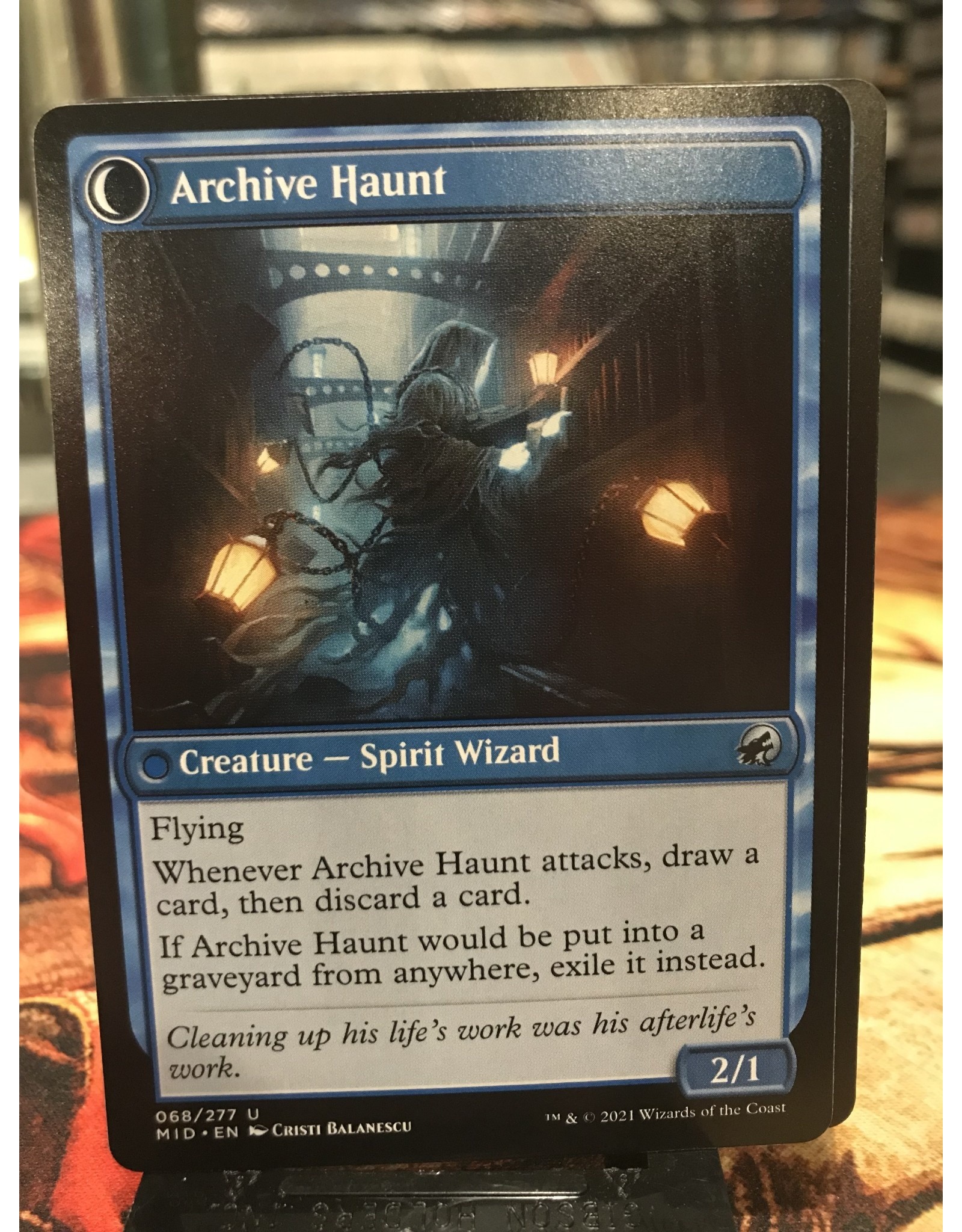Magic Overwhelmed Archivist // Archive Haunt  (MID)