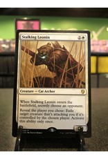 Magic Stalking Leonin  (C17)
