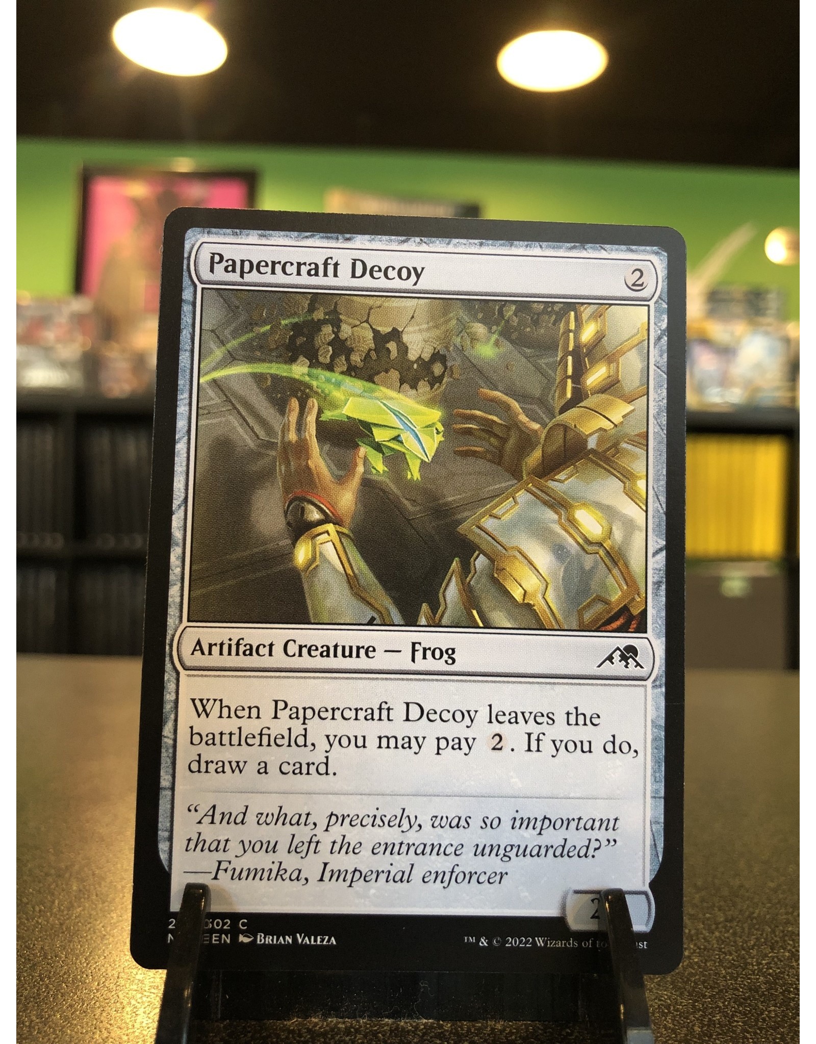 Magic Papercraft Decoy (NEO) The Deck Box