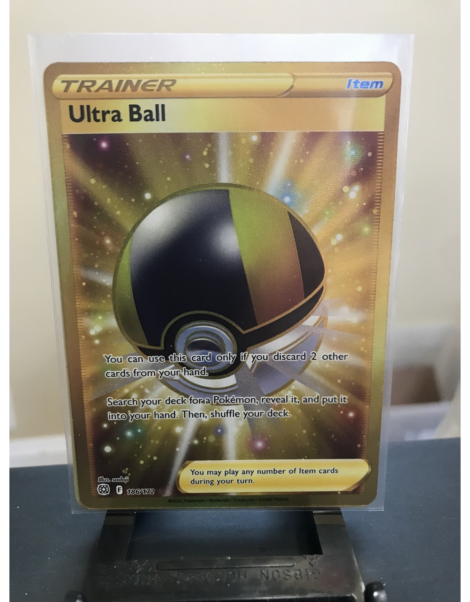 Pokemon Ultra Ball  186/172