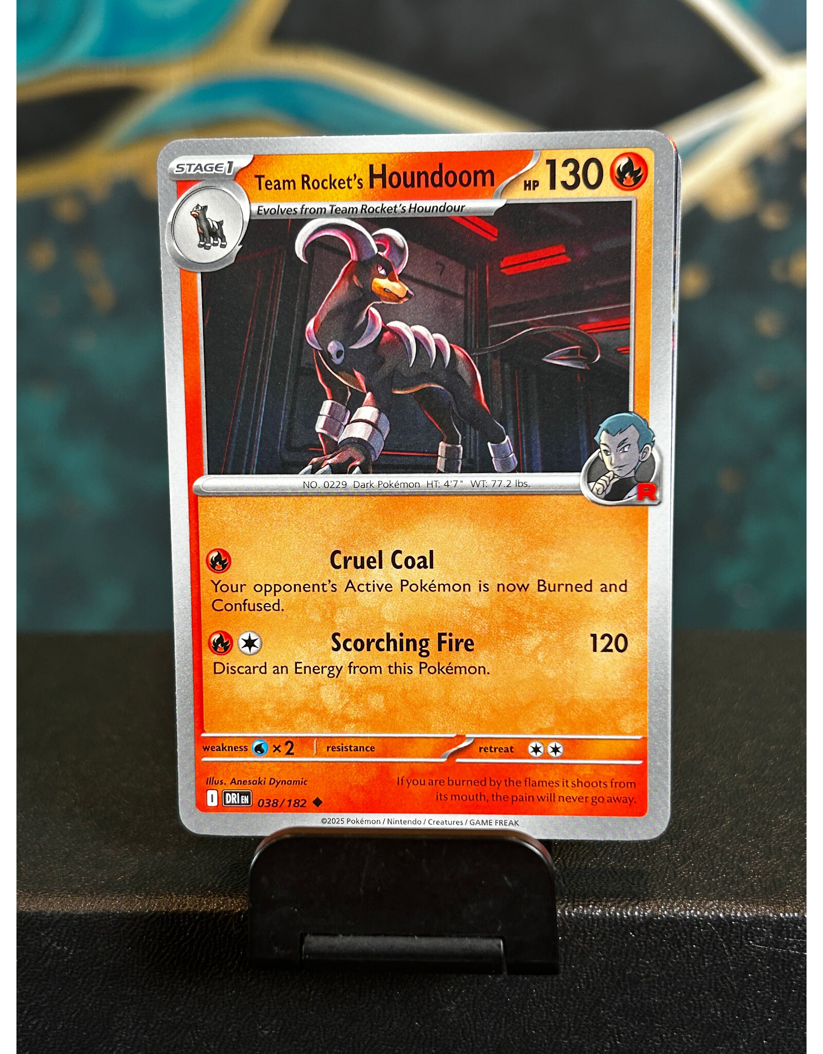 Team Rocket's Houndoom  038/182