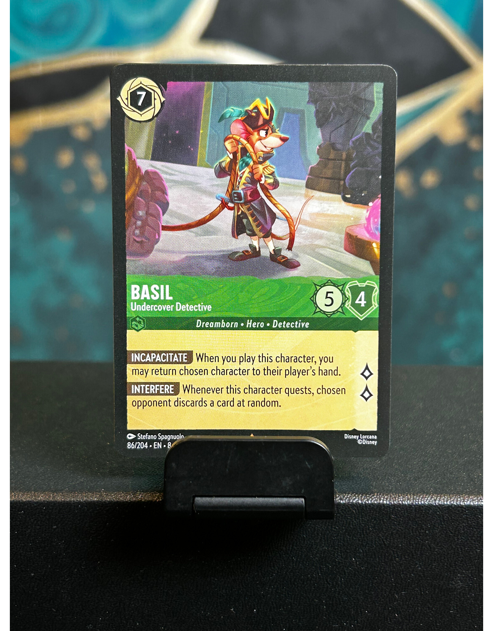 Basil - Undercover Detective  86/204 (ROJ)