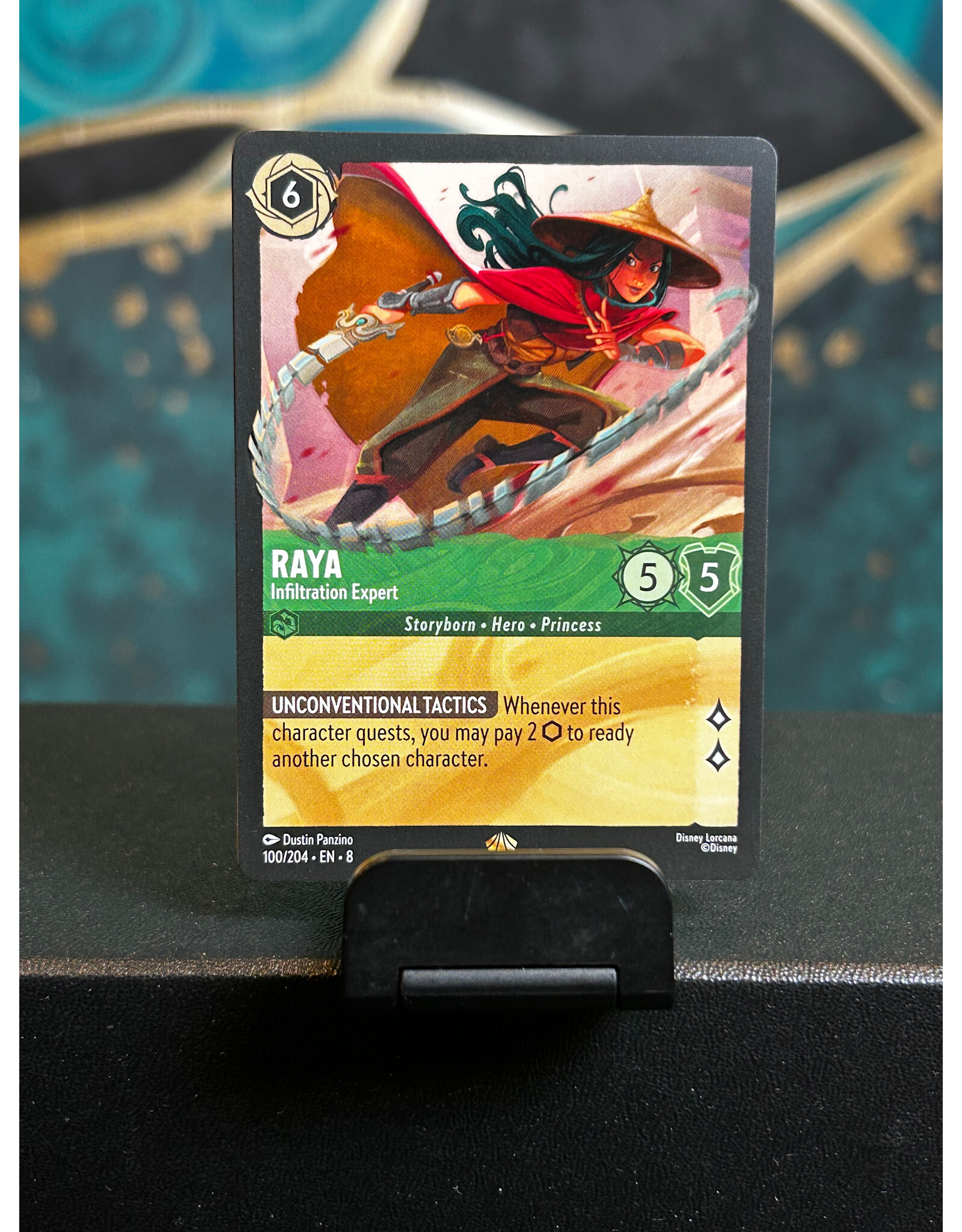 Raya - Infiltration Expert  100/204 (ROJ)