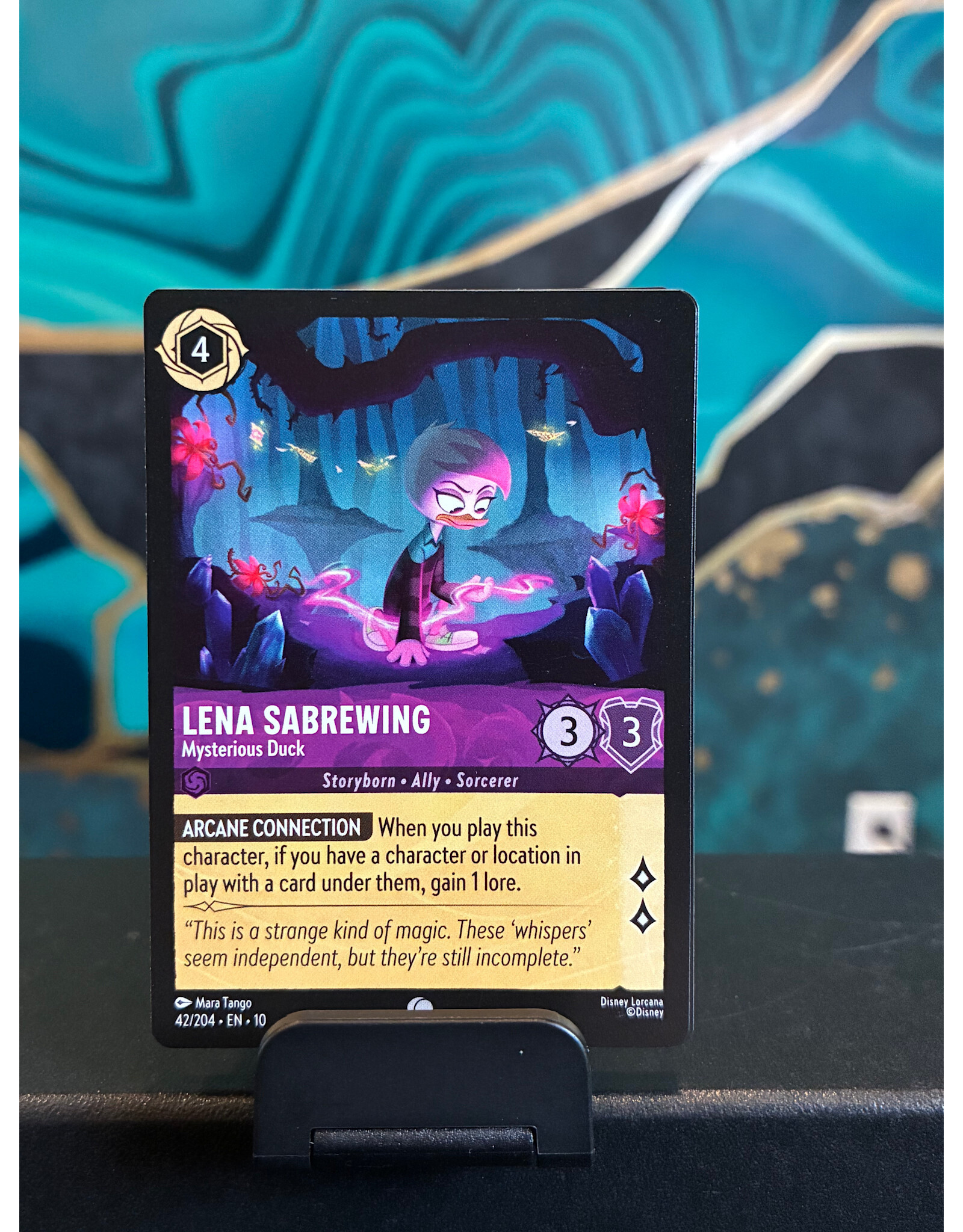 Lena Sabrewing - Mysterious Duck  42/204 (WIW)