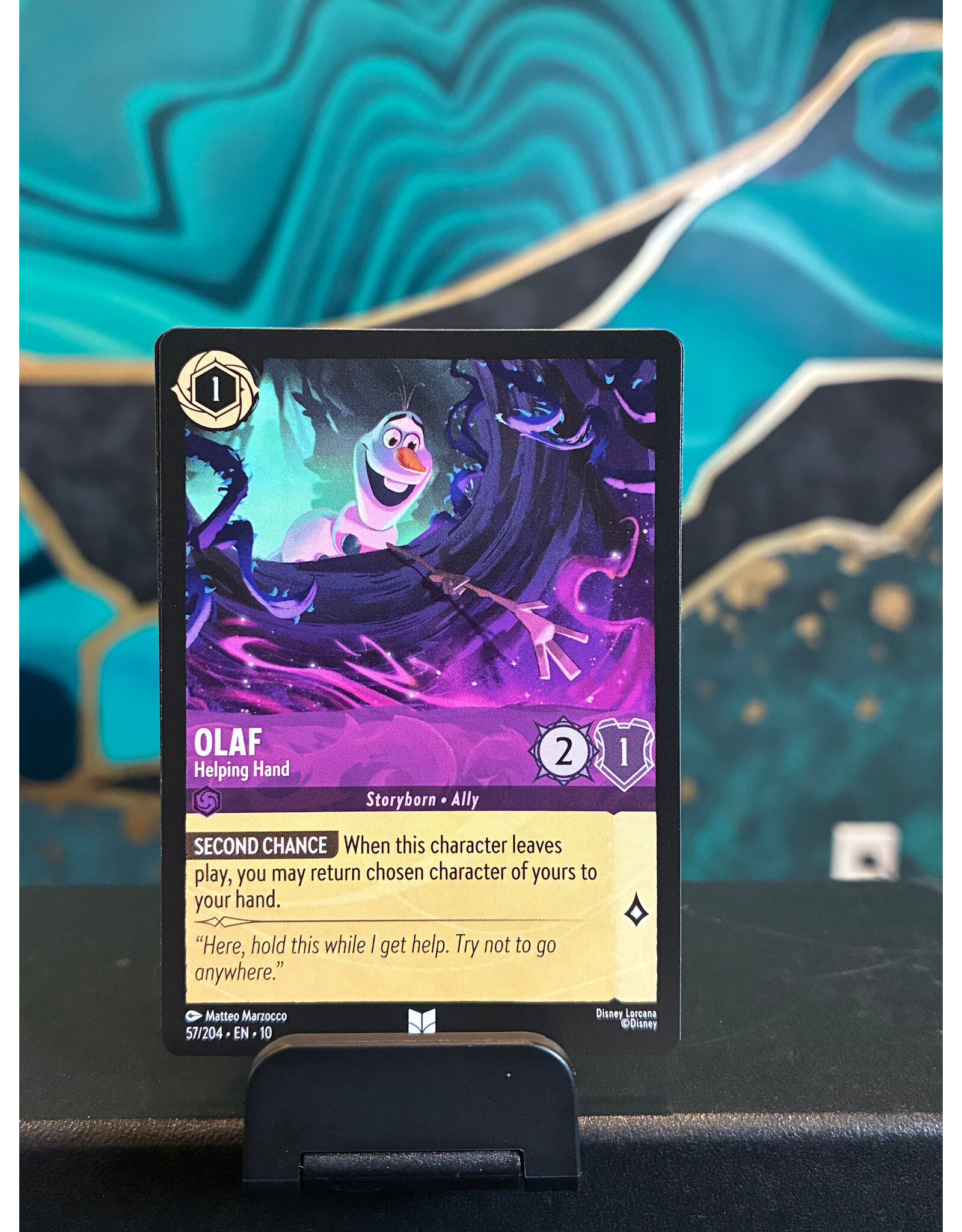 Olaf - Helping Hand  57/204 (WIW)