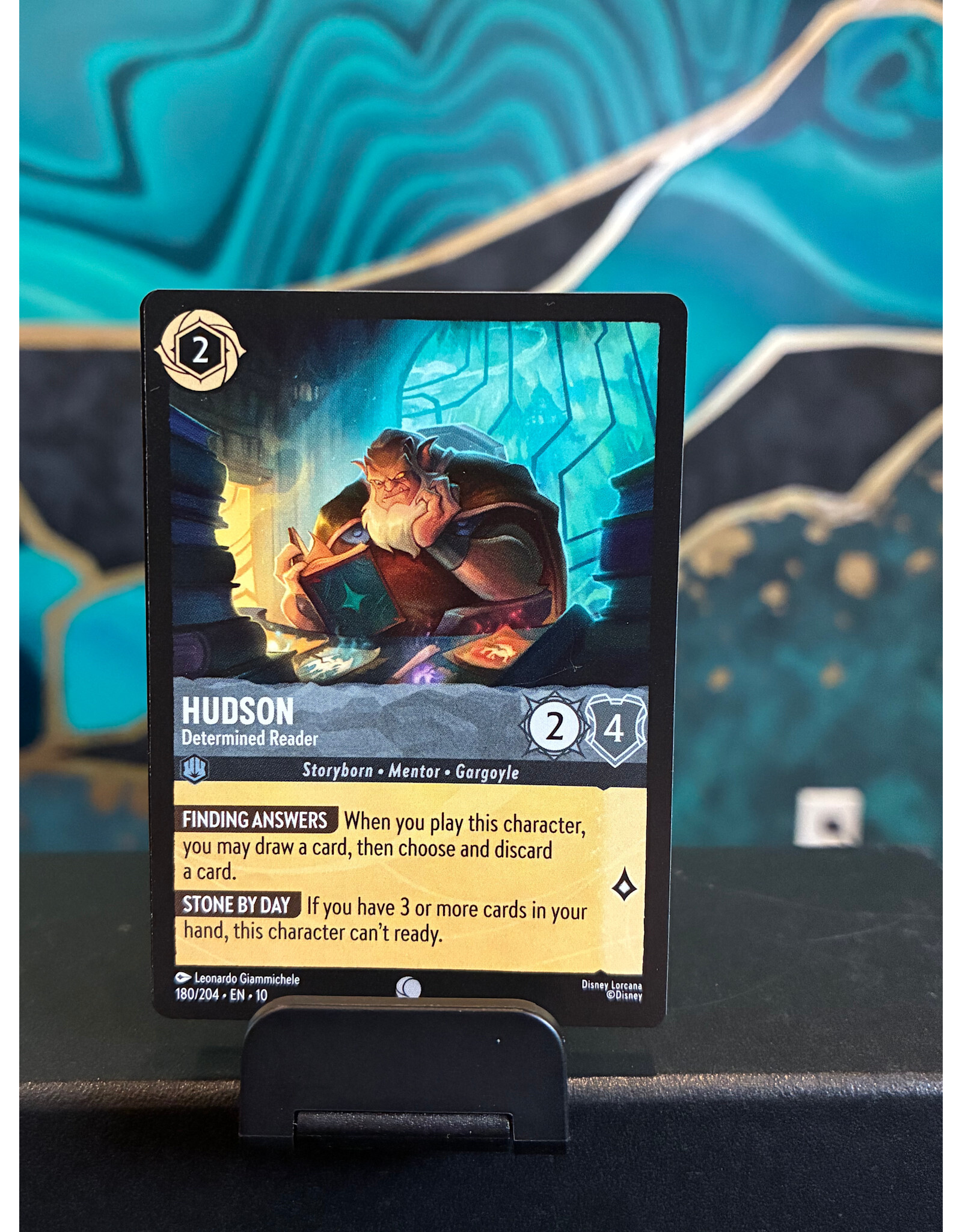 Hudson - Determined Reader  180/204 (WIW)