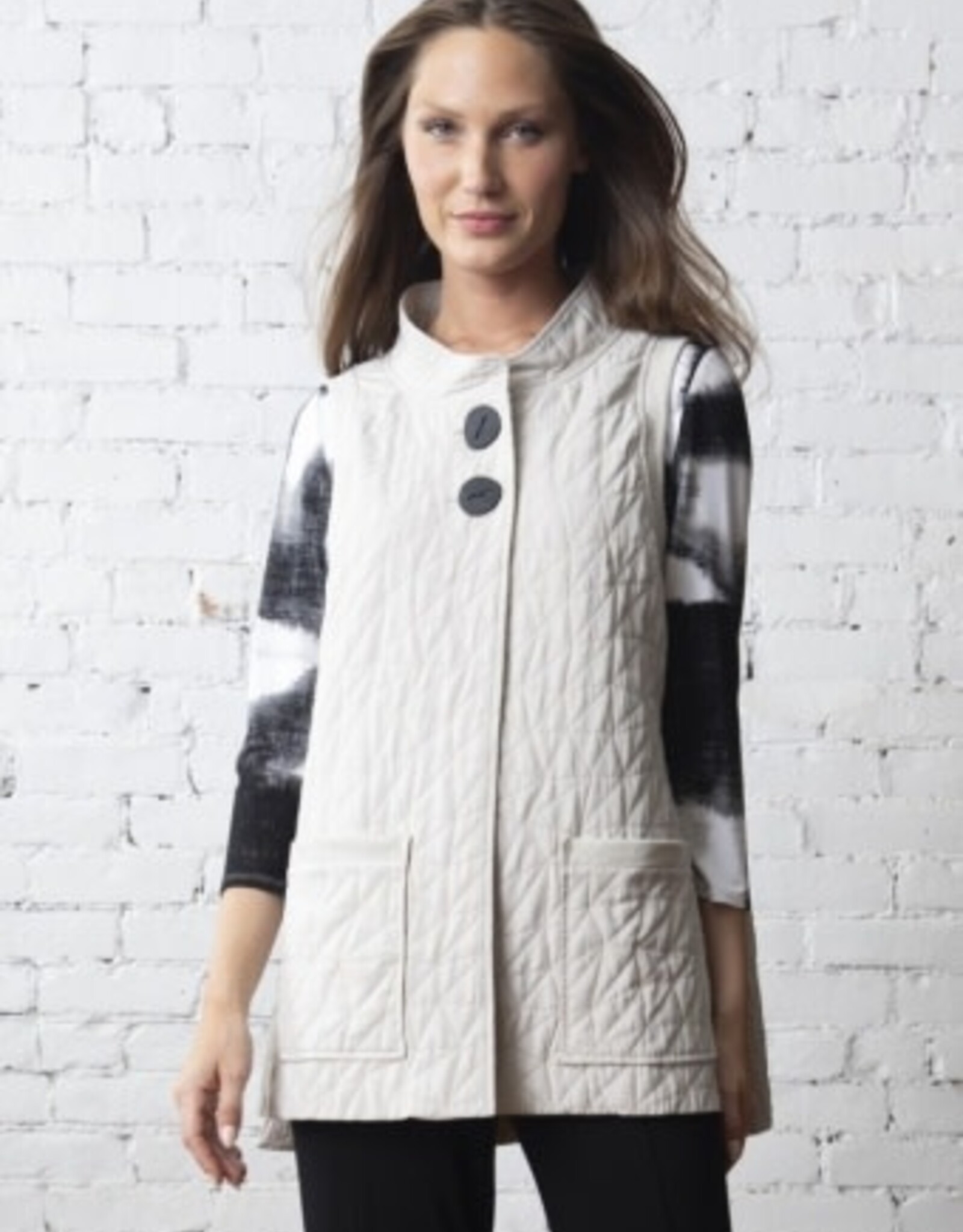 Habitat Clothes to Live In KALEIDOSCOPE QUILT LAYER VEST S25O