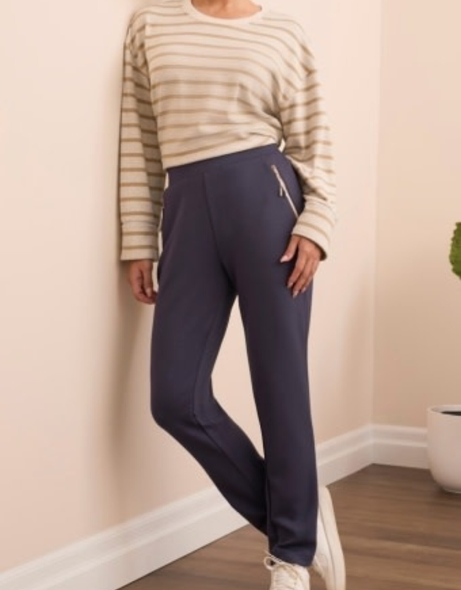 Tribal TECHNO LUX - SCUBA KNIT CONTRAST TRIM PULL-ON ANKLE PANTS-SAPPHIRE