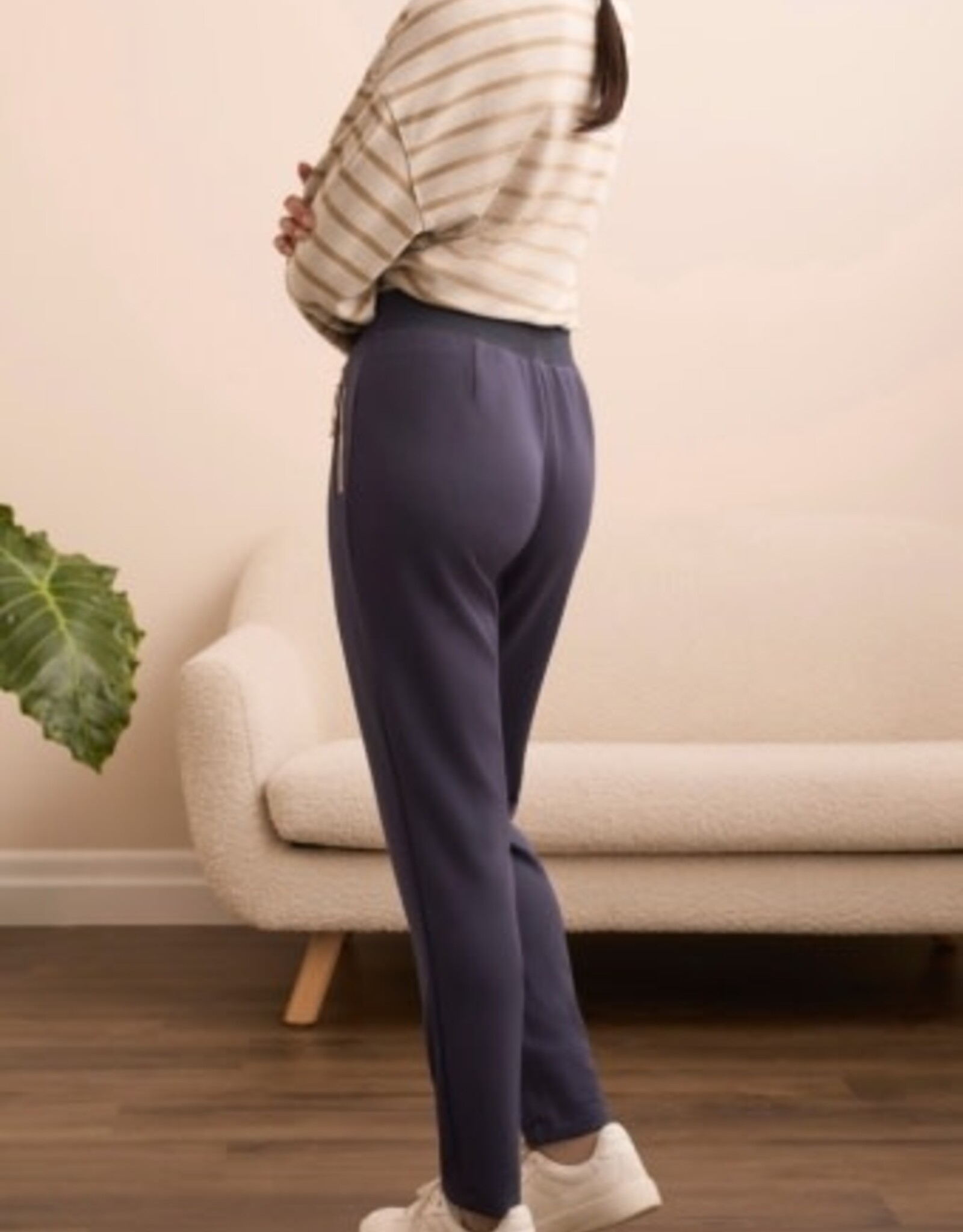 Tribal TECHNO LUX - SCUBA KNIT CONTRAST TRIM PULL-ON ANKLE PANTS-SAPPHIRE