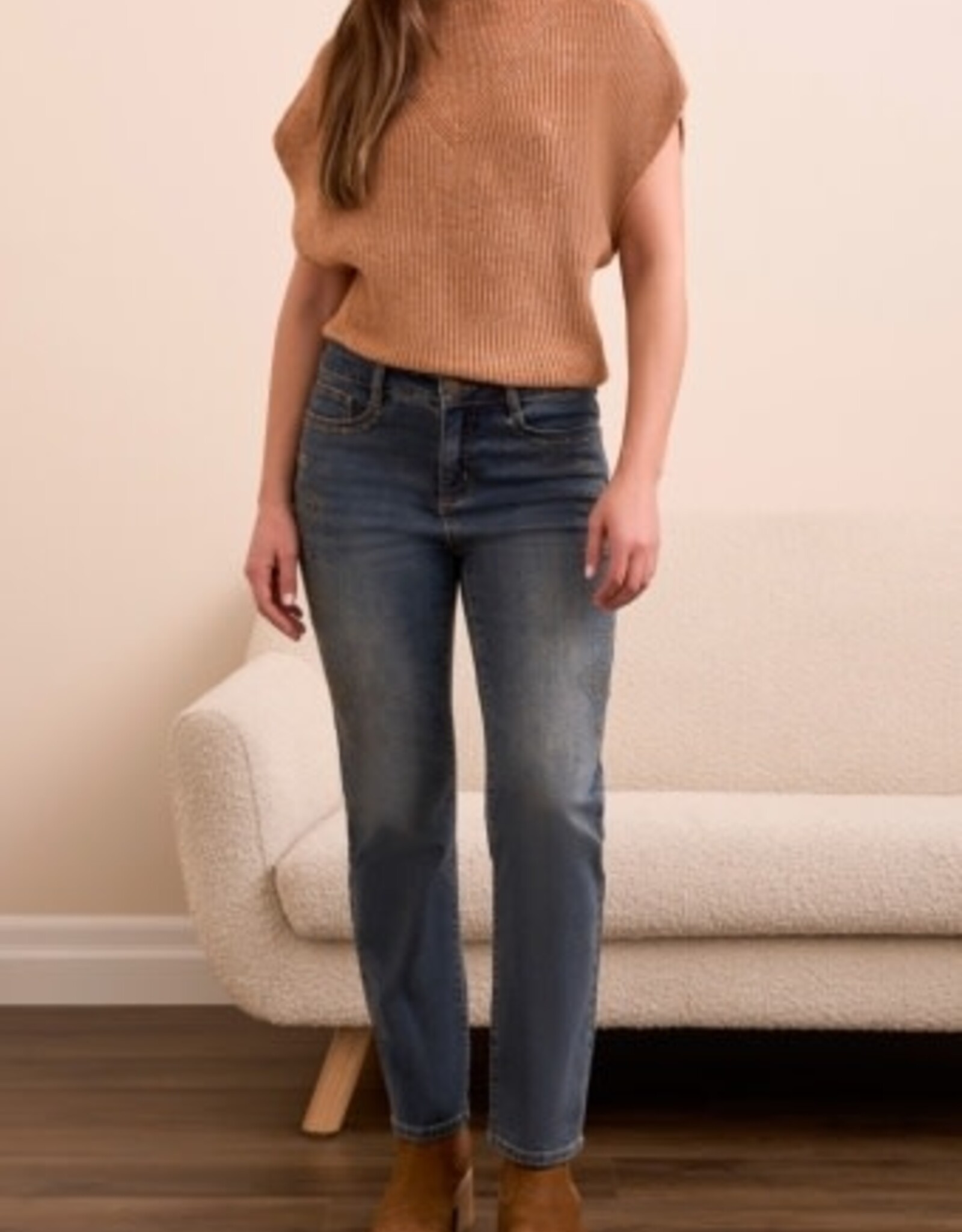 Tribal AUDREY STRAIGHT JEANS W/STUDS-VINTAGE