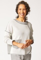 Habitat Clothes to Live In OPPOSITES ATTRACT INSIDE OUT PULLOVER F25H