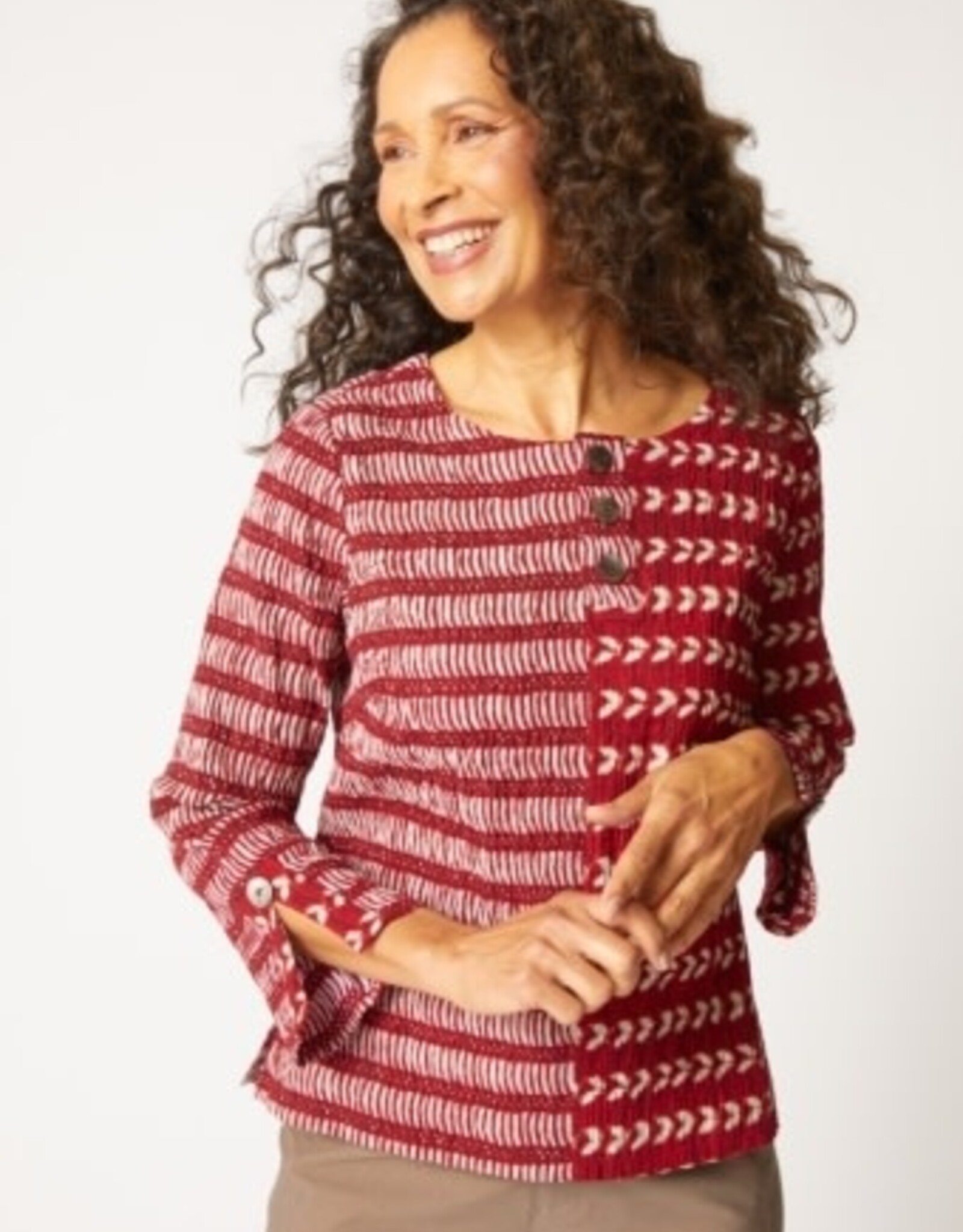 Habitat Clothes to Live In MIXED BATIKS MIXED PRINT PULLOVER F25H