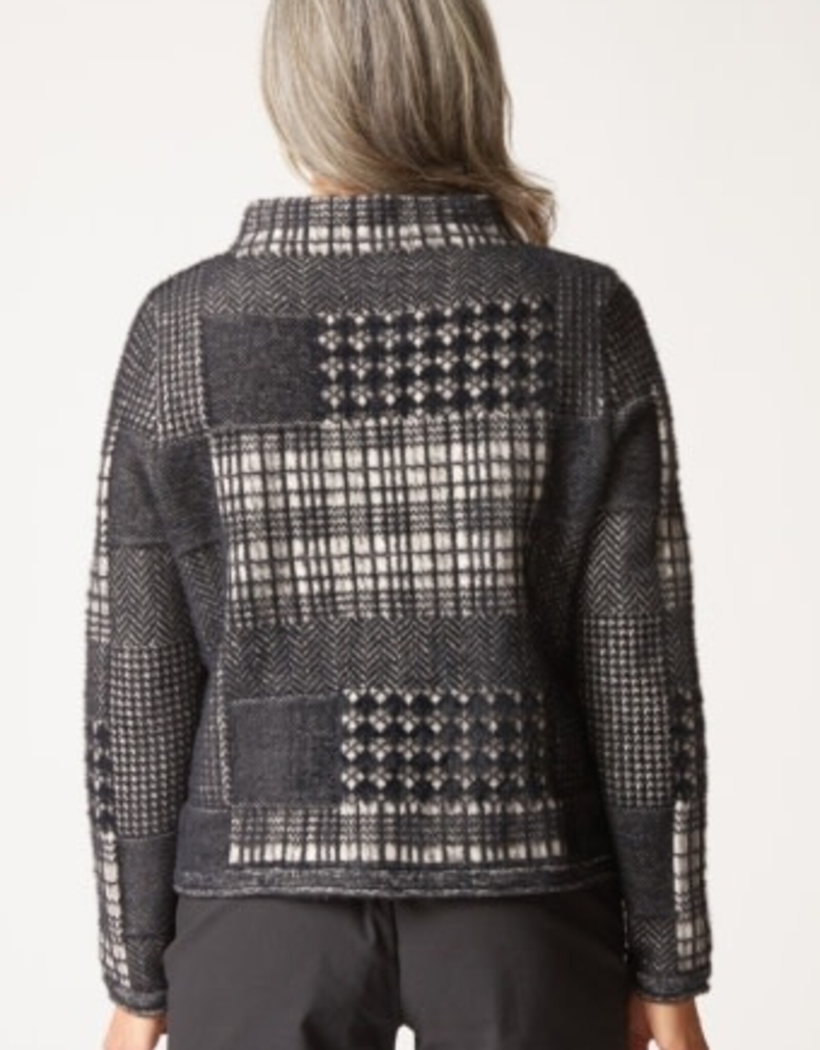 Habitat Clothes to Live In PLAID PATCHWORK PULLOVER F25H
