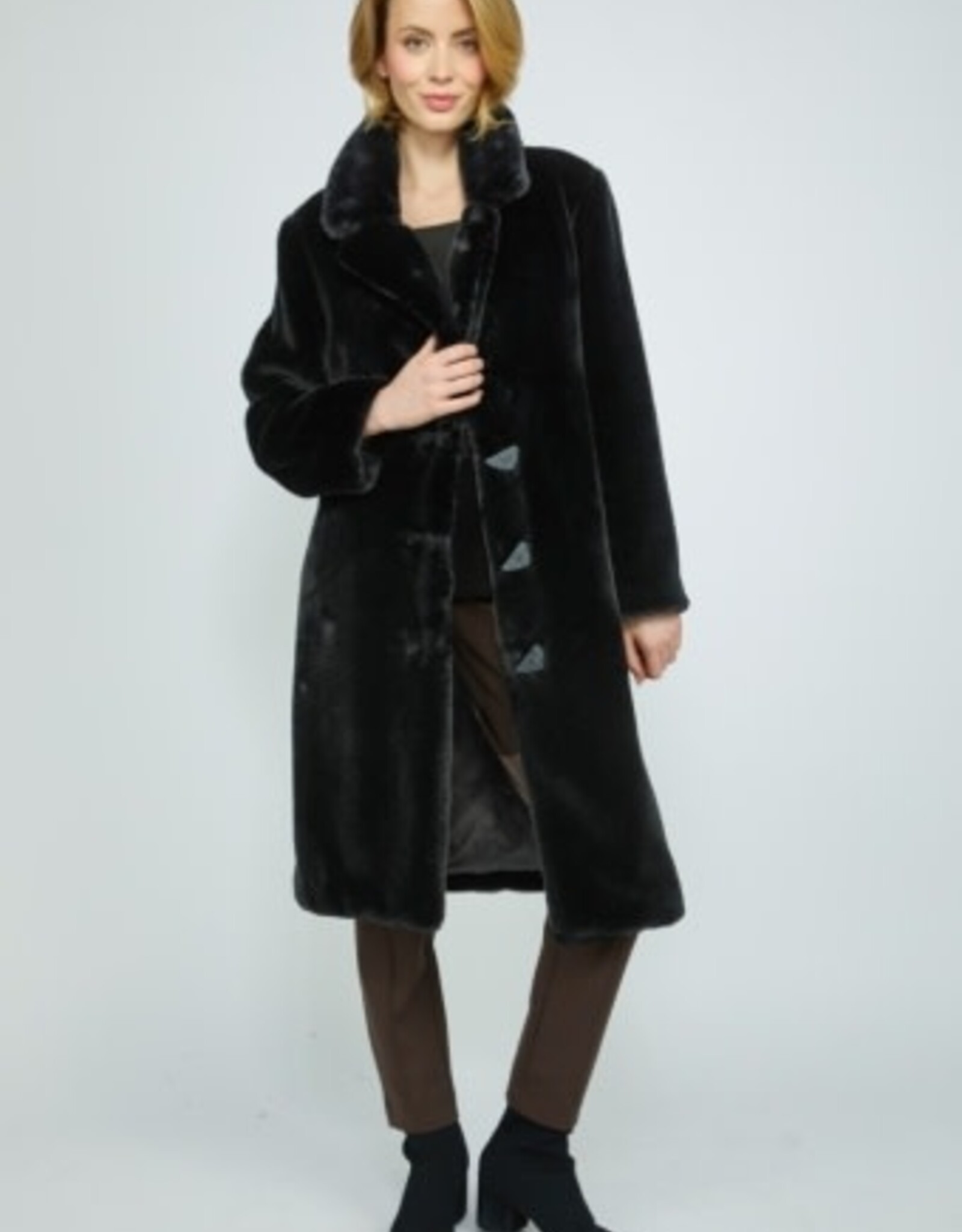 Habitat Clothes to Live In FAUX FUR STARSTRUCK CAR COATF25O