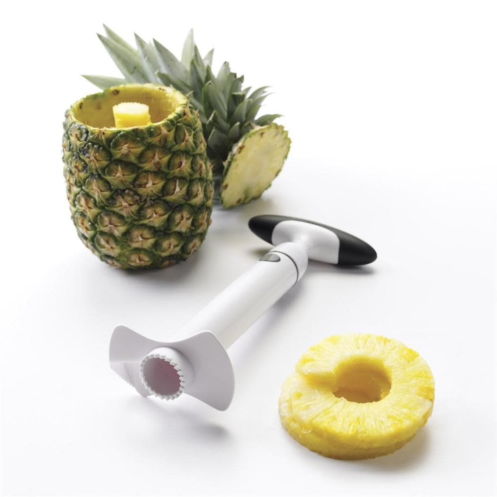 OXO Ratcheting Pineapple Slicer 