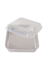 Nordic Ware Nordic Ware 9" Square Cake Pan With Lid