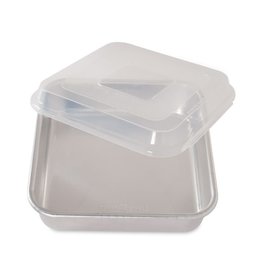 Nordic Ware Nordic Ware 9" Square Cake Pan With Lid