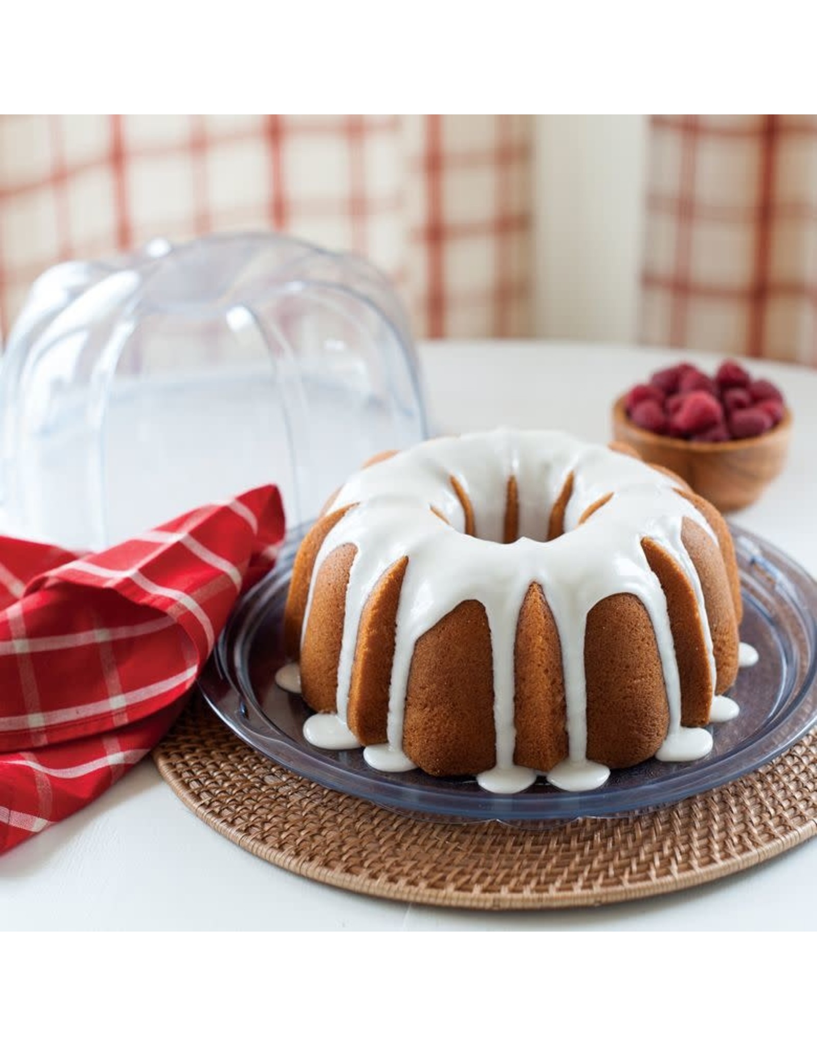 Nordic Ware Deluxe Bundt Cake Keeper 11"