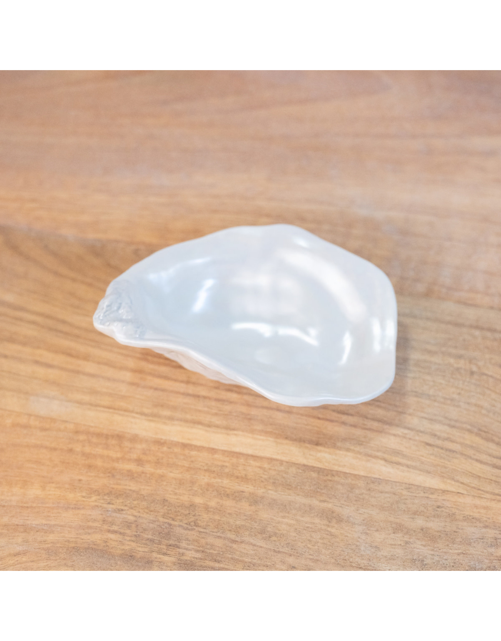 The Royal Standard Oyster Tidbit Dish Pearl 5"