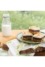 Nordic Ware Nordic Ware 9" Square Cake Pan With Lid