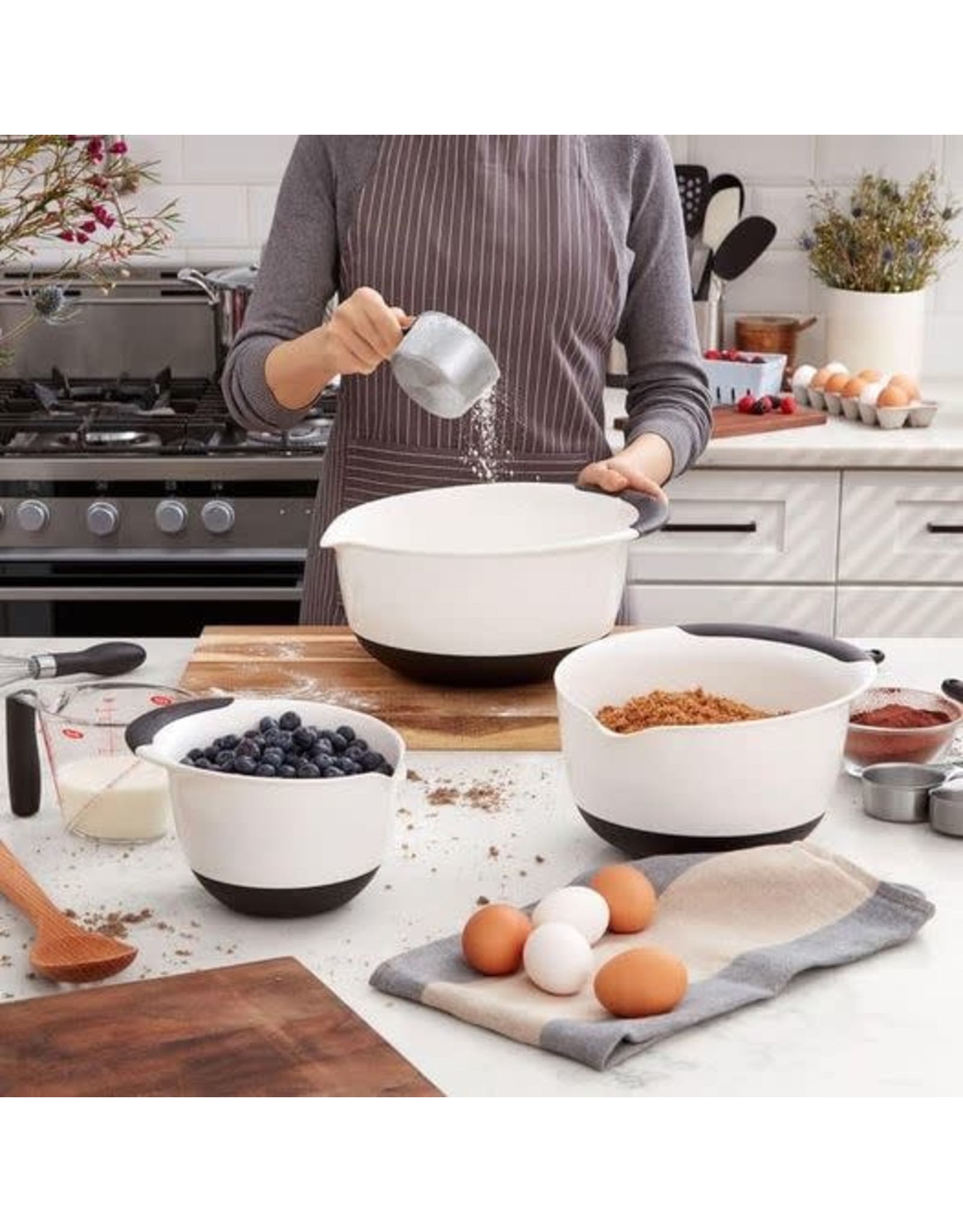 OXO OXO 3-Piece Mixing Bowl Set - Black Handles