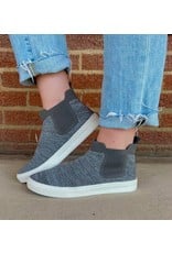 Bess Pull-On Sneaker