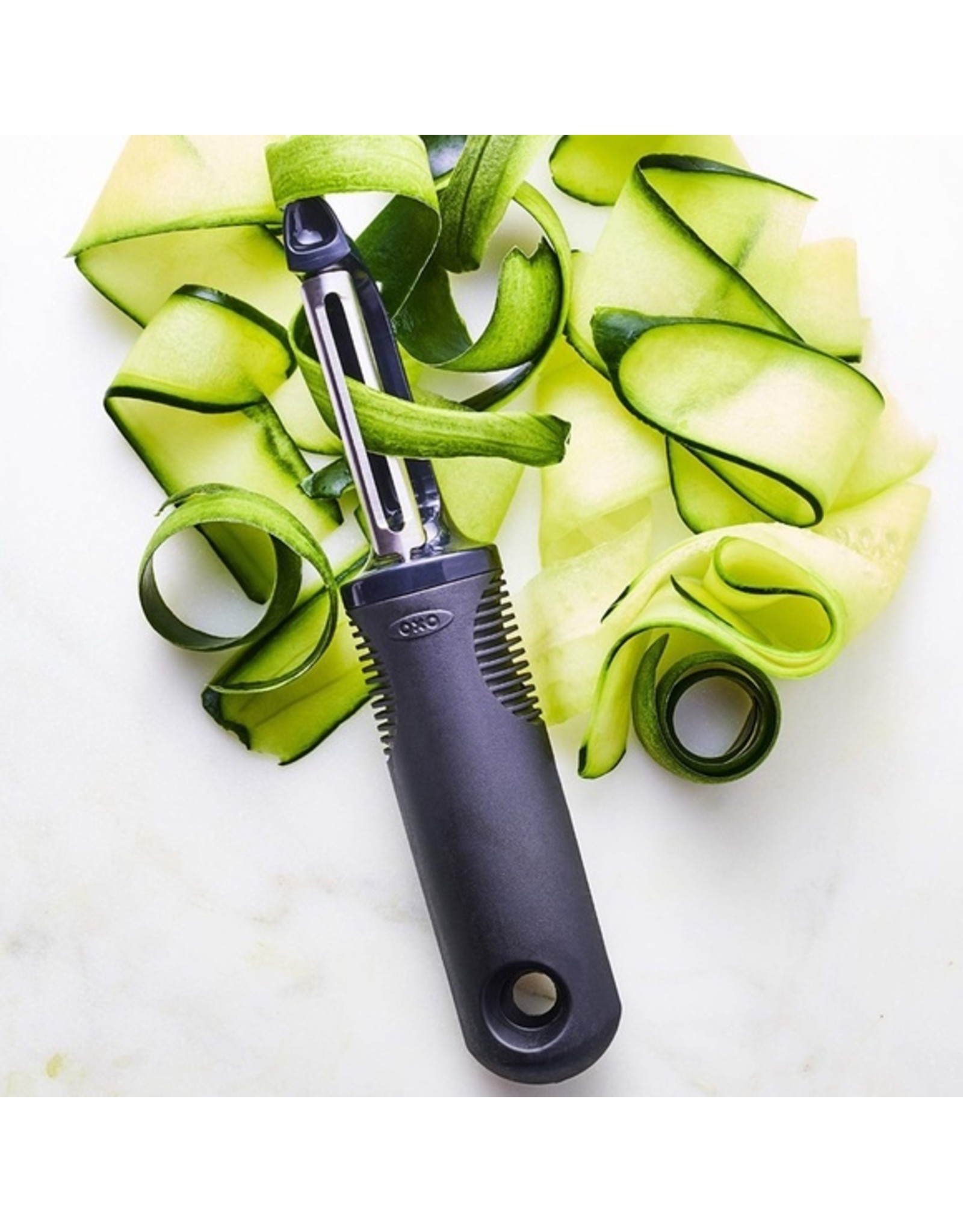 OXO Good Grips Swivel Vegetable Peeler